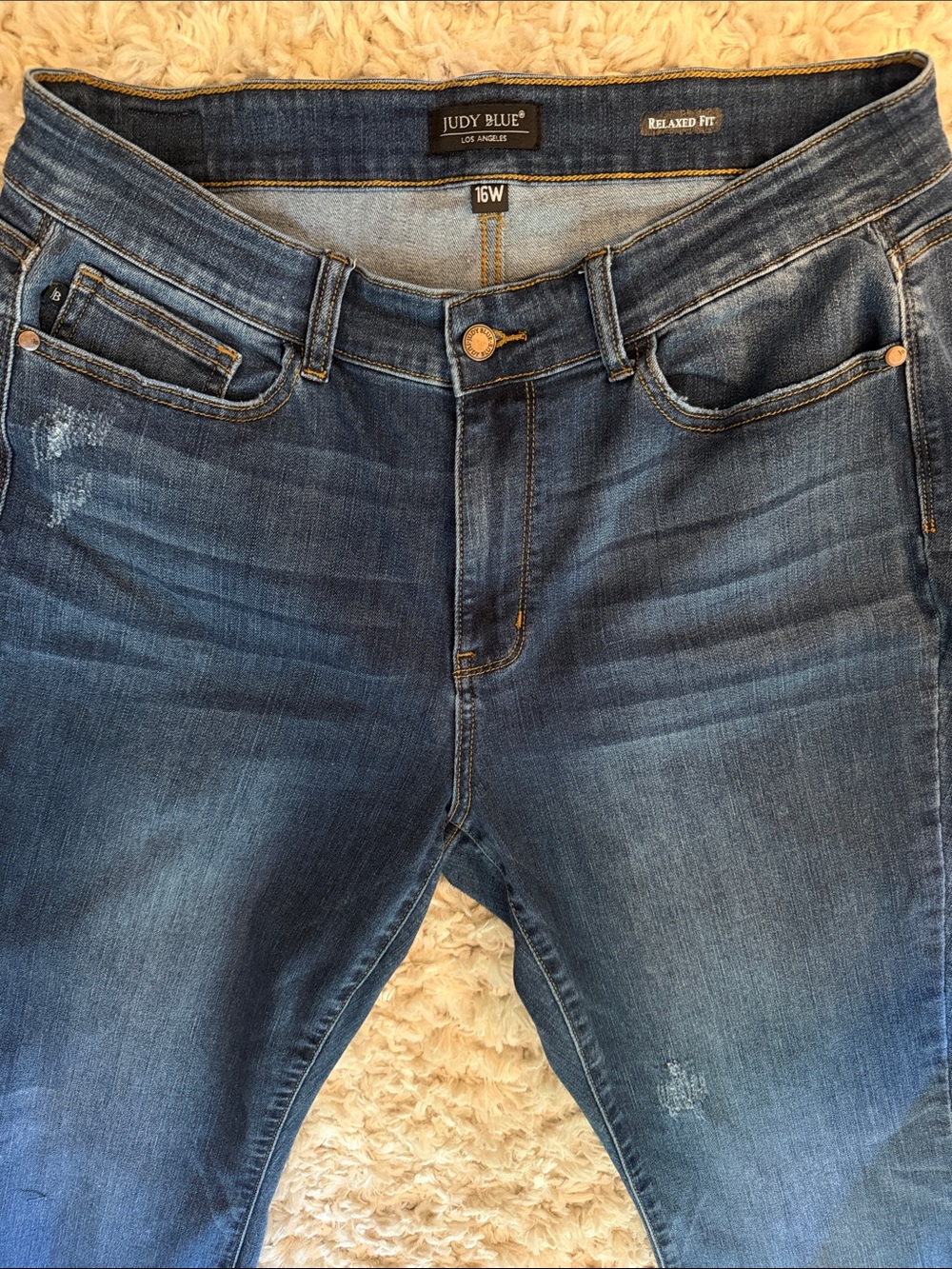 Judy Blue Jeans Size 16W Stretch Relaxed Fit Gently Used Distressed - Picture 3 of 14